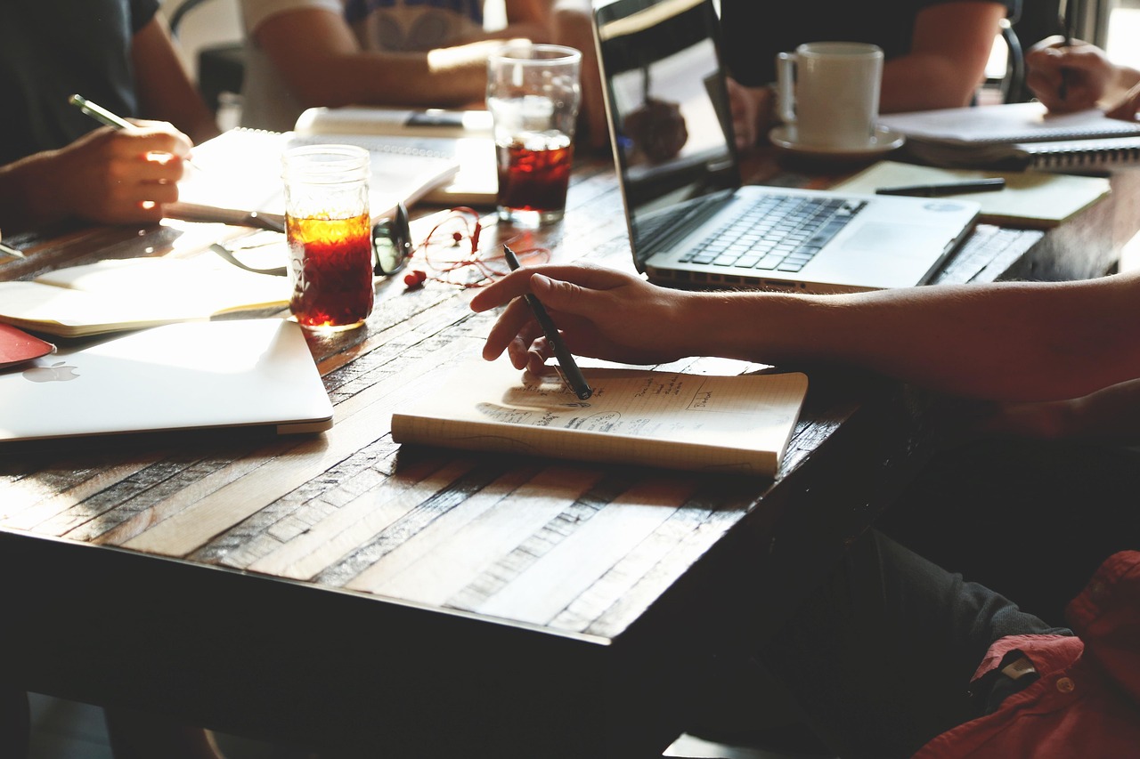 Entretien professionnel obligatoire : ce que tout employeur doit organiser en 2026