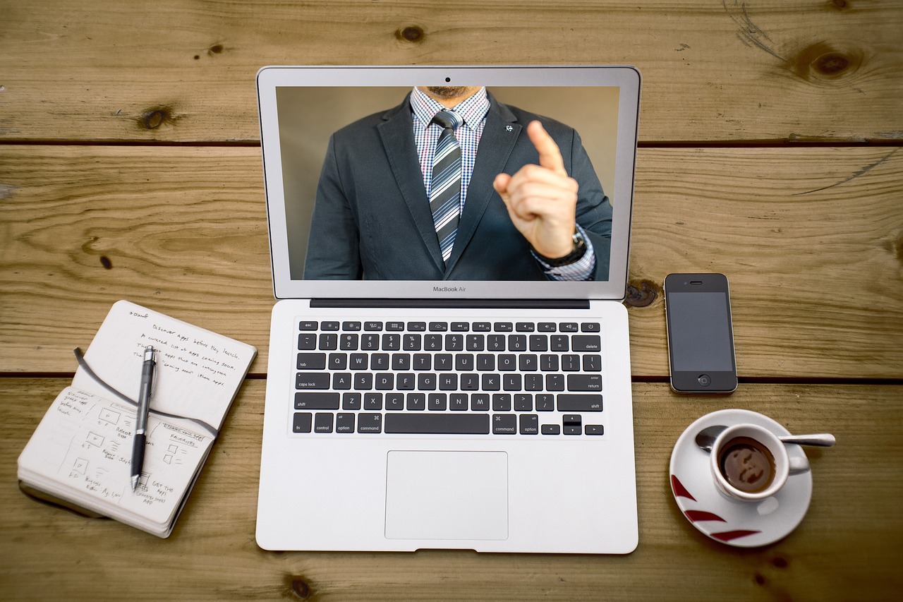 Comment bien choisir sa formation professionnelle en ligne ?
